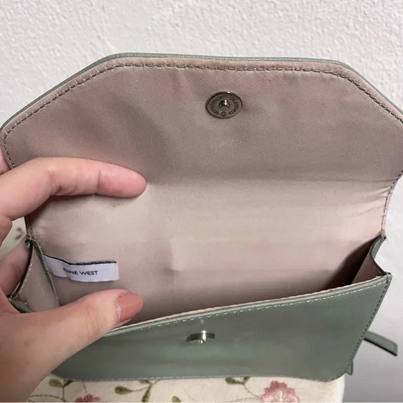 Nine West Green Crossbody Bag - Picture 6 of 10